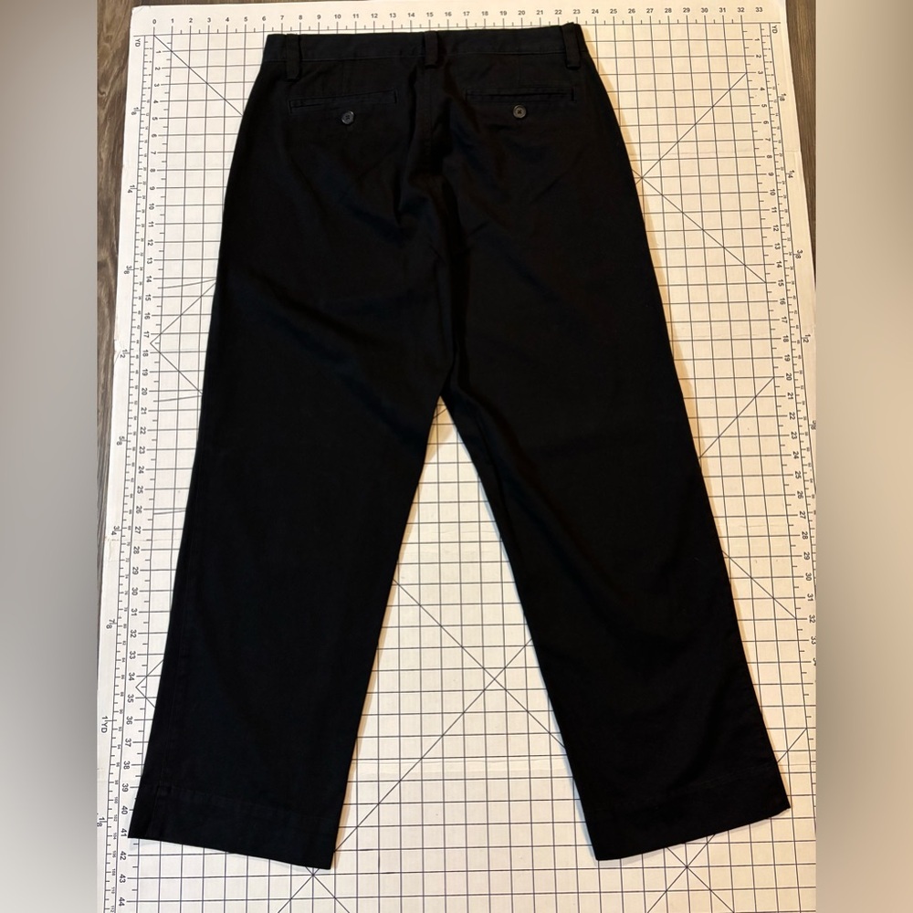 GAP Khakis Men’s Size 33/30‎ Black Relaxed Fit Pants - Picture 7 of 8